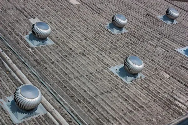 commercial+roof+1-1920w